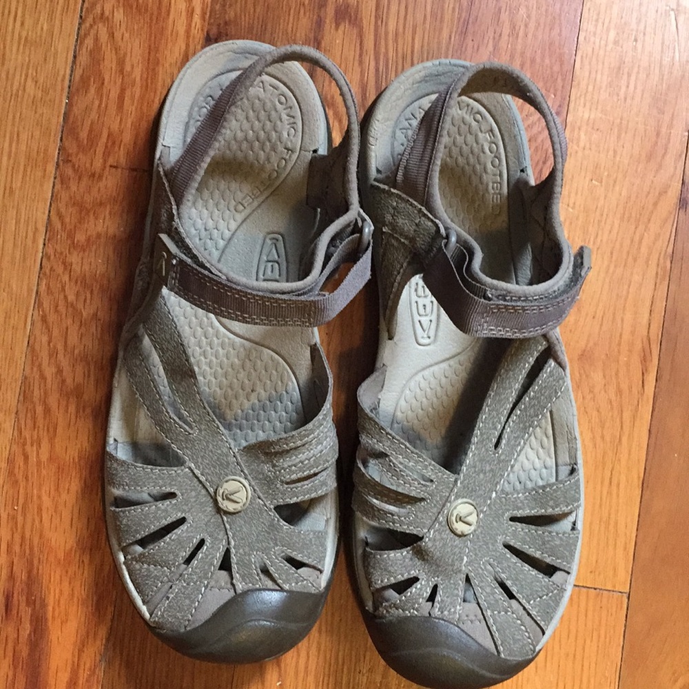 Keen sandals, Women’s Size 9
